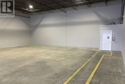 1195 GAINSBOROUGH ROAD London North (North E) ON N6H5L5