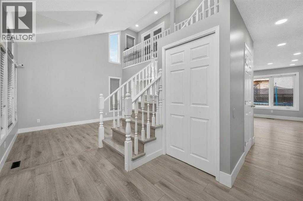 55 Millrise Way SW