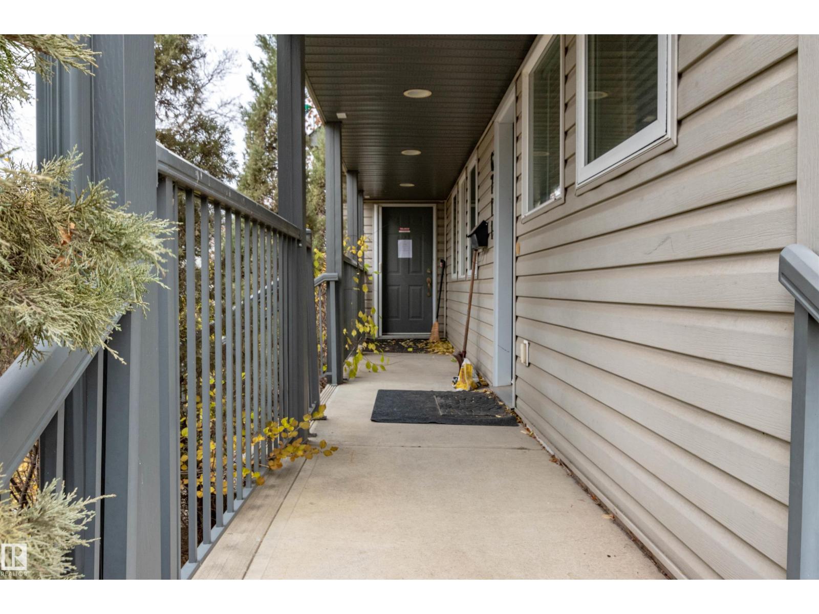 10651 68 Ave and 6711 107 Street AV NW