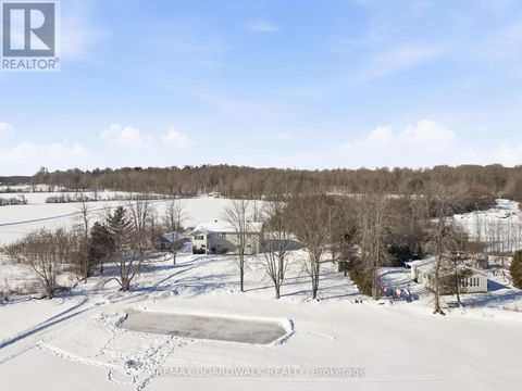 100 MCCULLOUGHS LANDING Drummond/North Elmsley ON K7H3C8