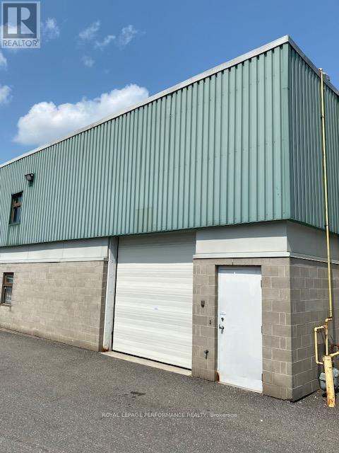 18 - 77 AURIGA DRIVE