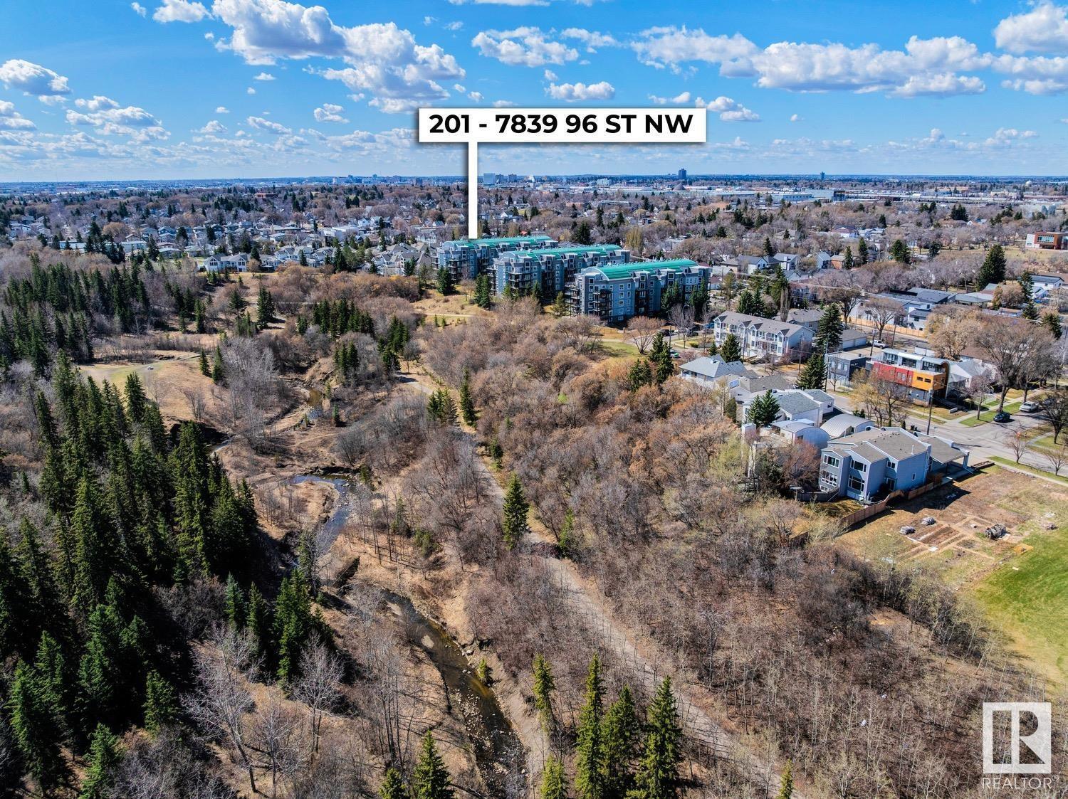 #201 7839 96 ST NW