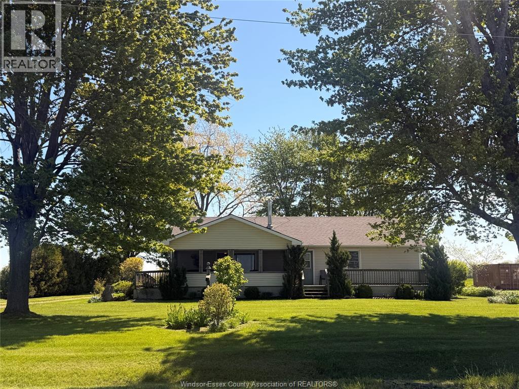 945 WEST SHORE ROAD