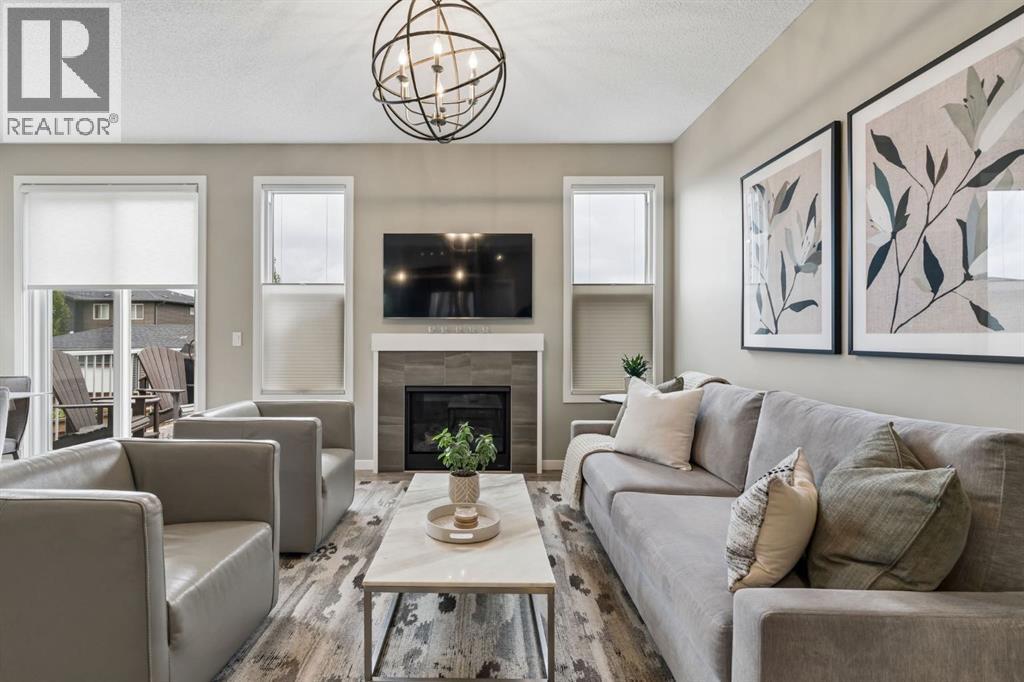 4 Emberside Place