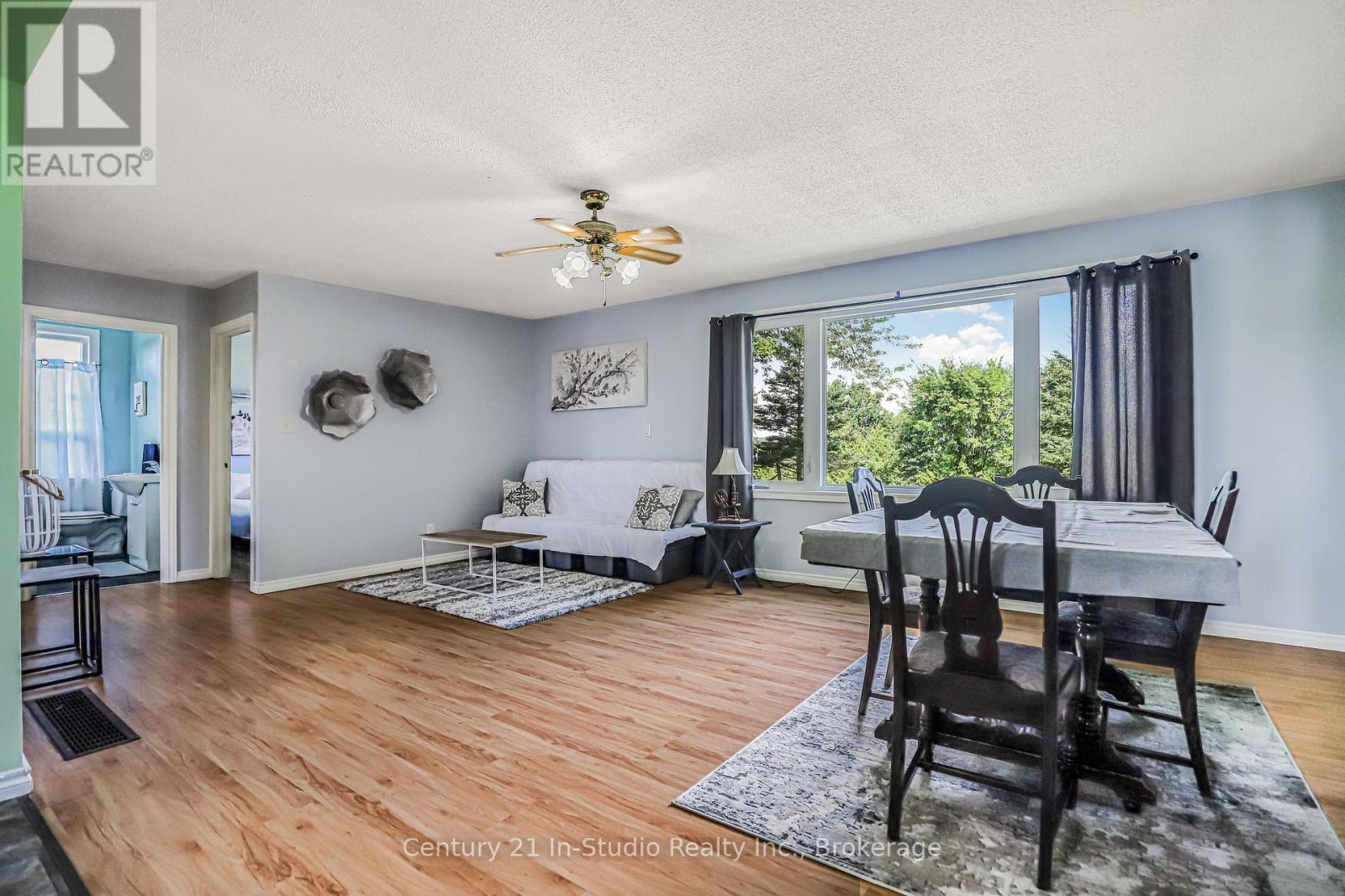 823 12 CONCESSION