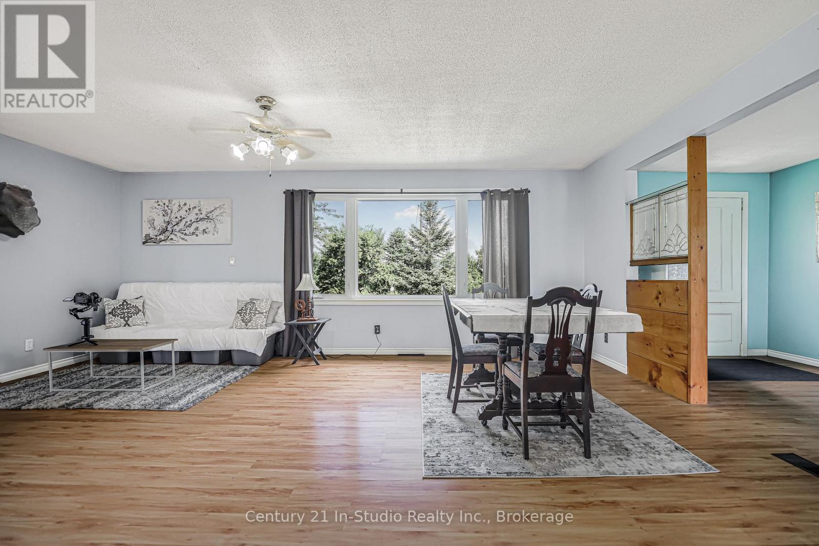 823 12 CONCESSION