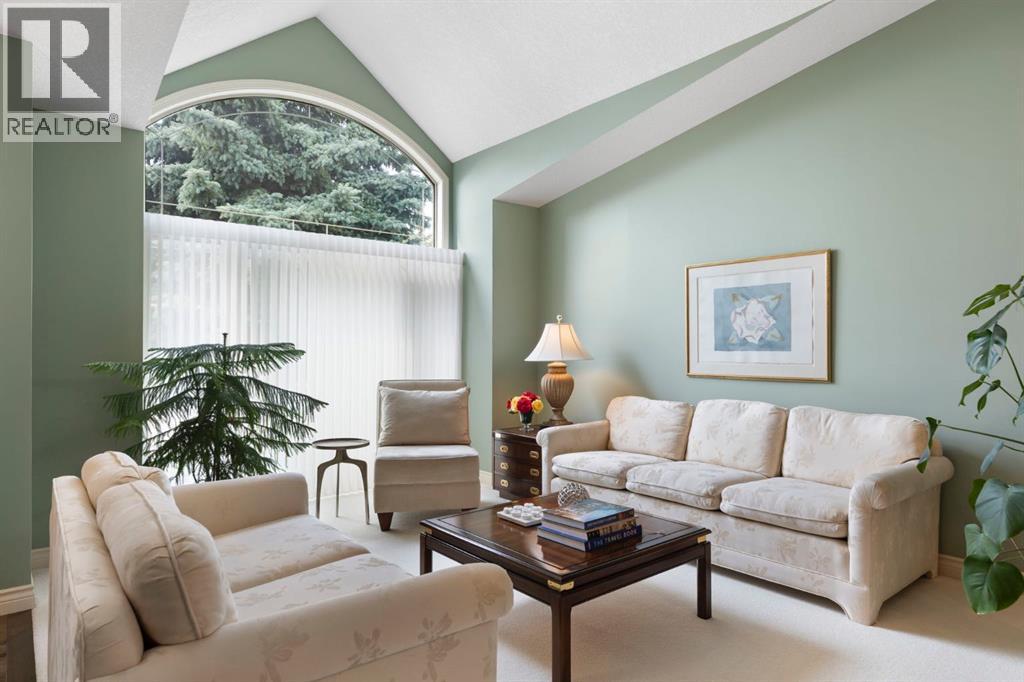 311 Woodhaven Bay SW