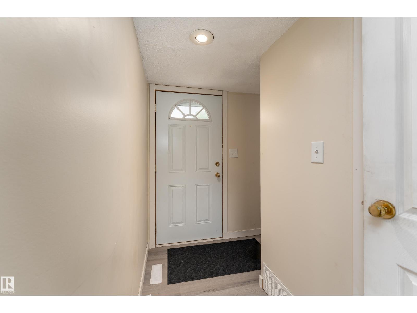 14624 121 ST NW