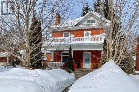 76 TROWBRIDGE STREET W Meaford ON N4L1G3