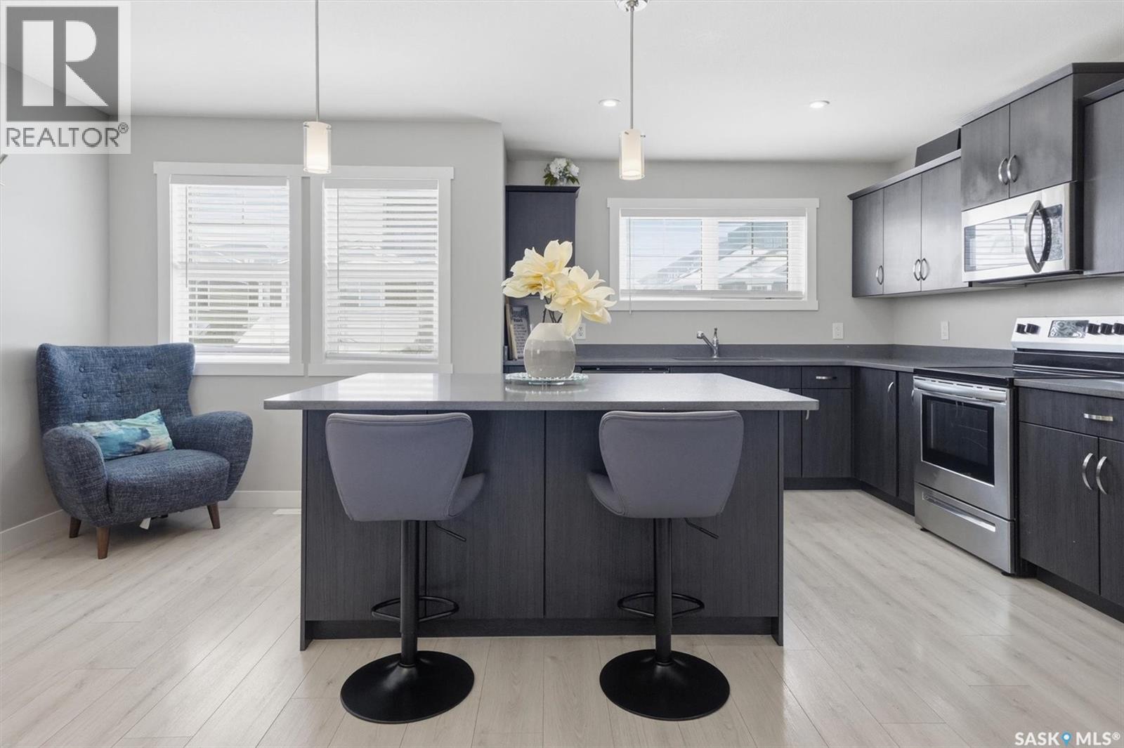 126 315 Dickson CRESCENT