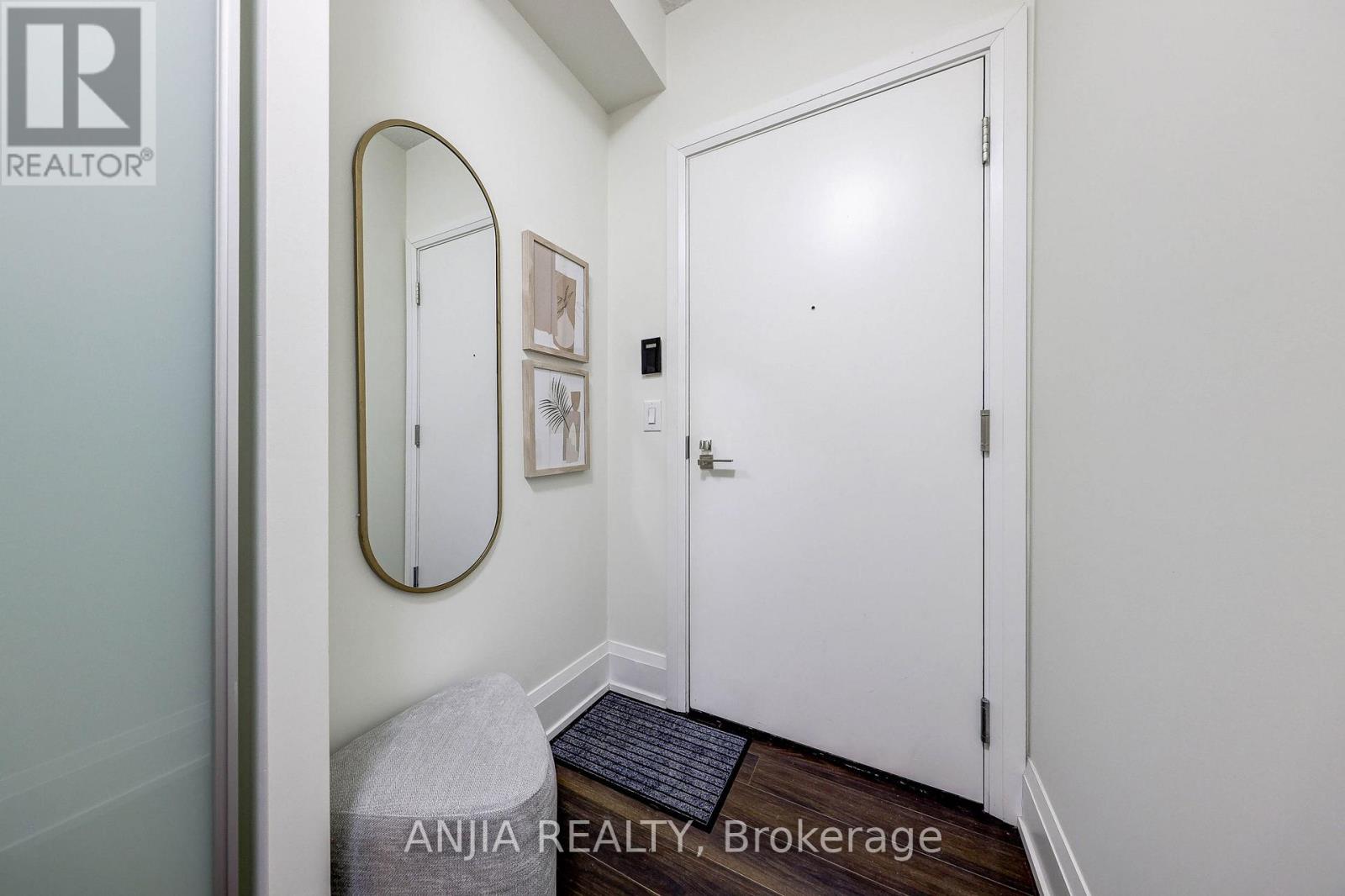 1330 - 120 HARRISON GARDEN BOULEVARD