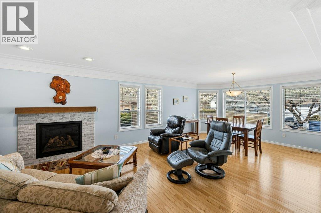 6756 Mountainview Drive