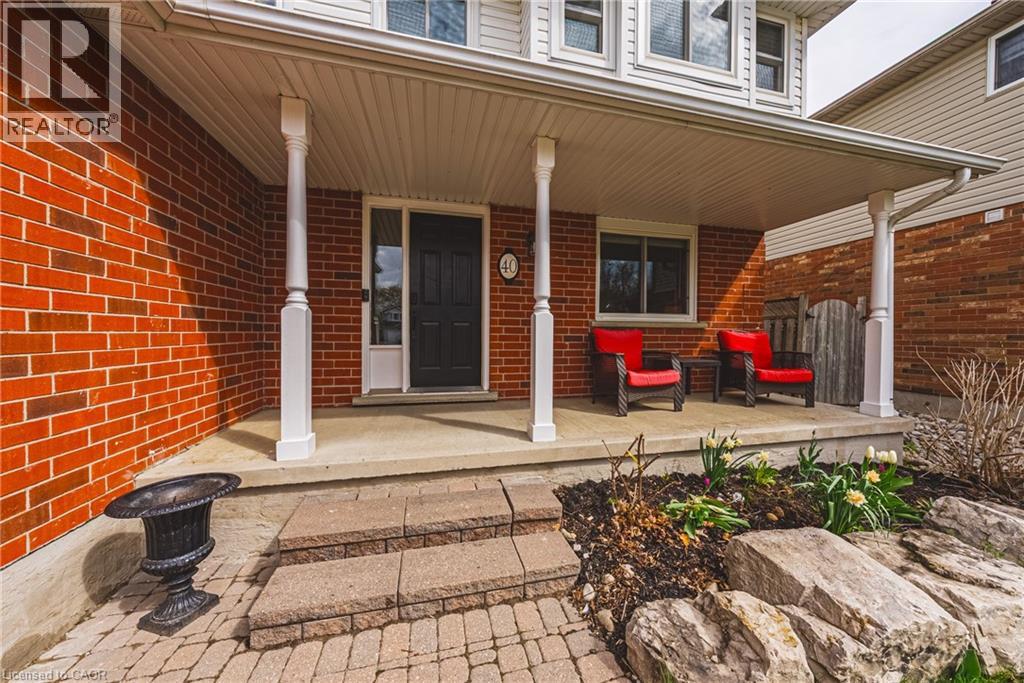 40 MERLENE Court