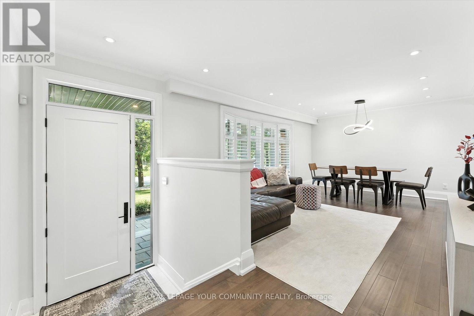 165 CLEARVIEW HEIGHTS