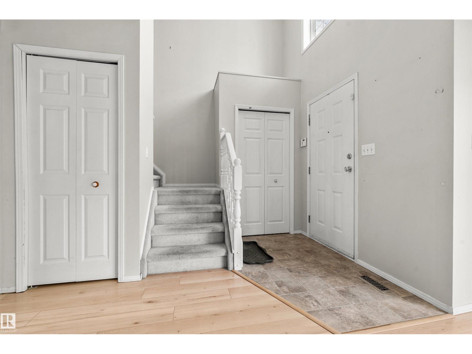#32 3311 58 ST NW