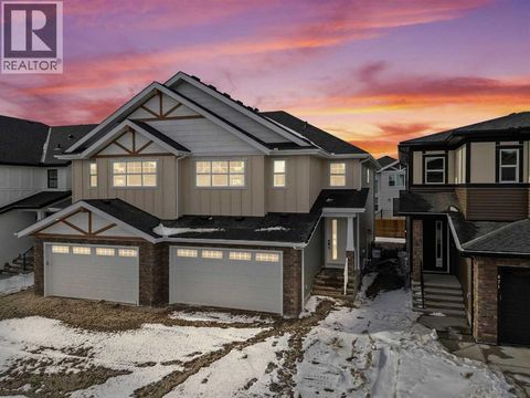 467 Kinniburgh Loop Chestermere AB T1X3C2