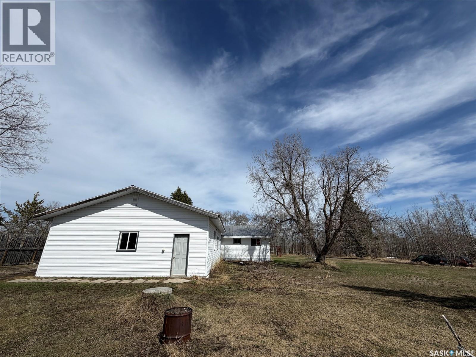 Karchut Acreage
