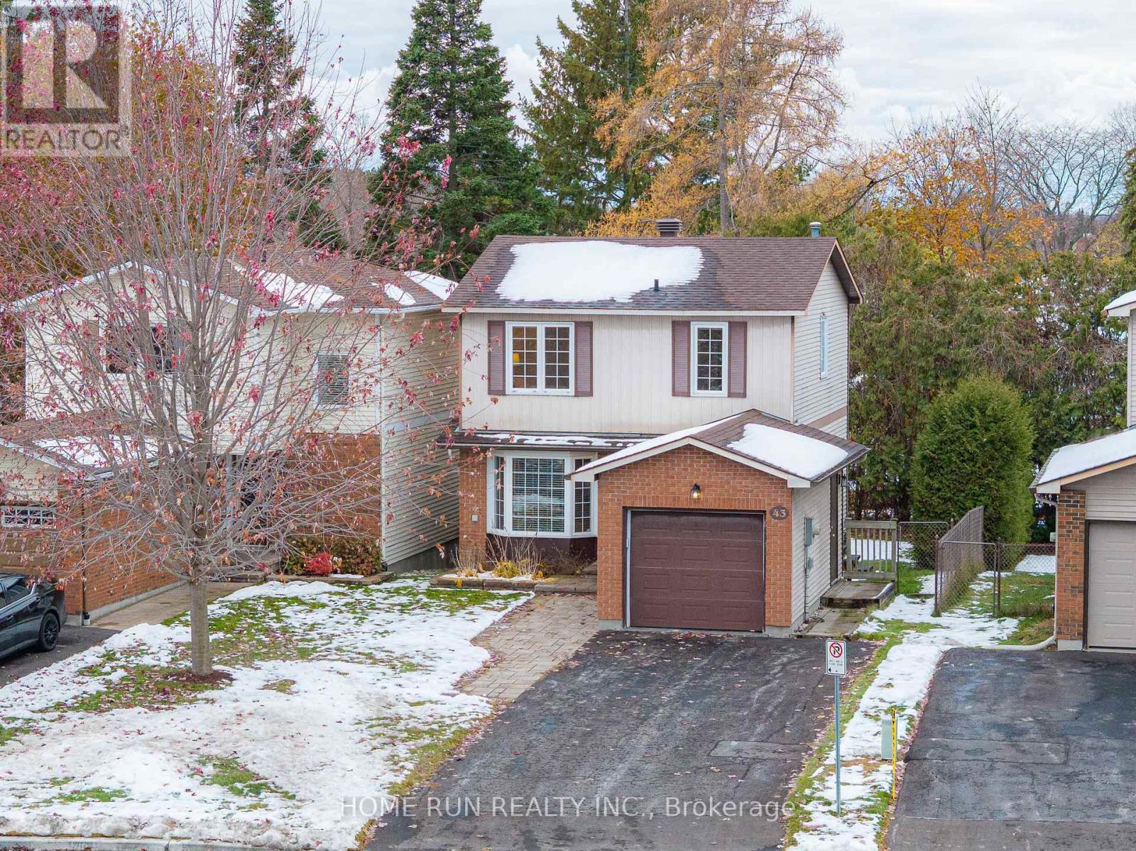 43 ROTHESAY DRIVE