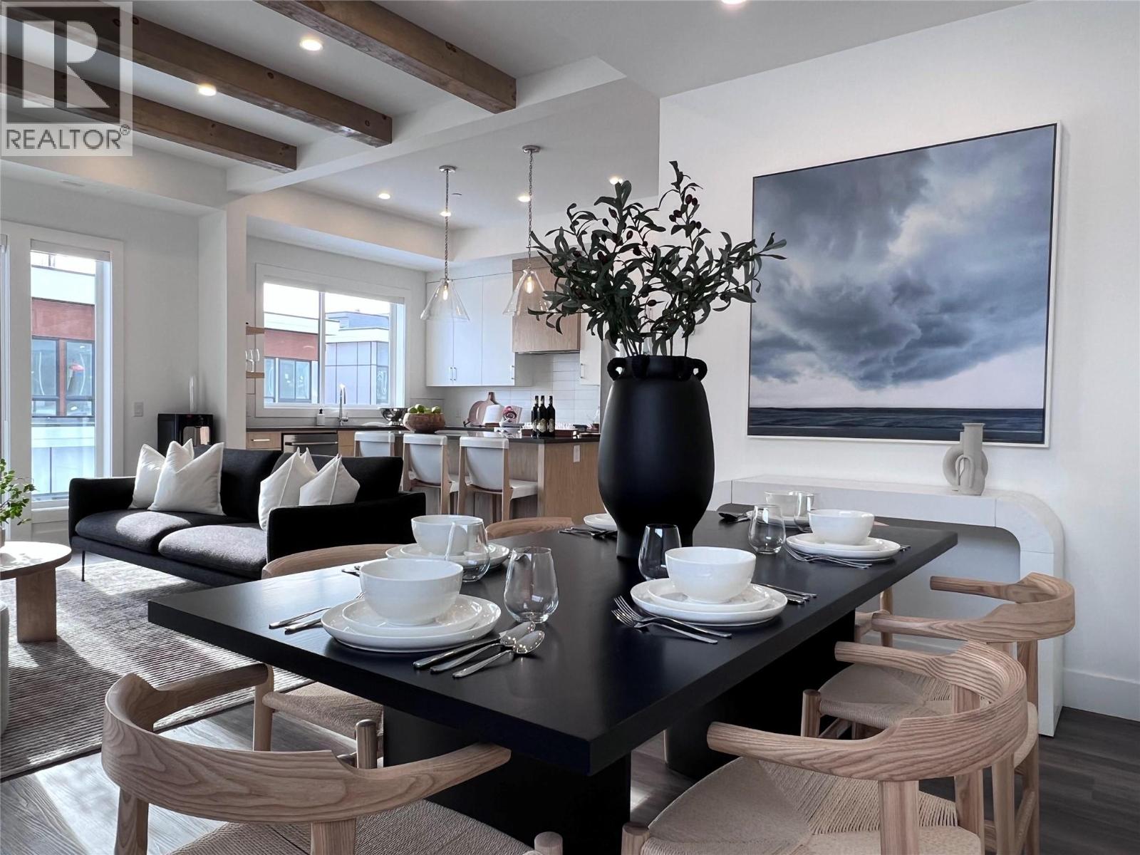 2100 CAMPBELL Road Unit# 170