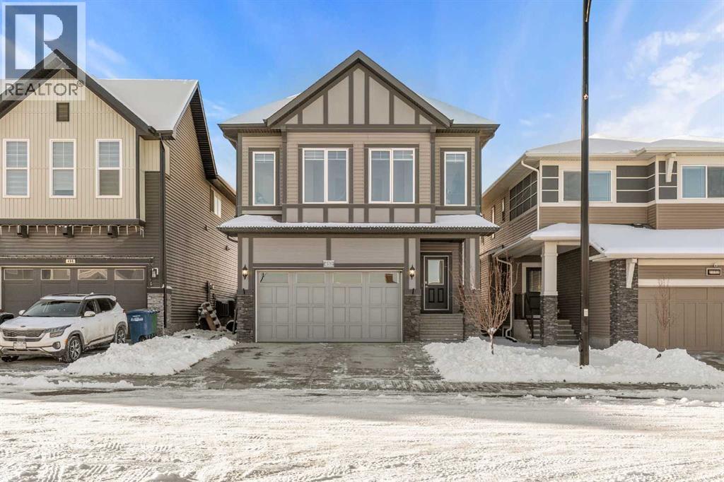492 Chinook Gate Square SW