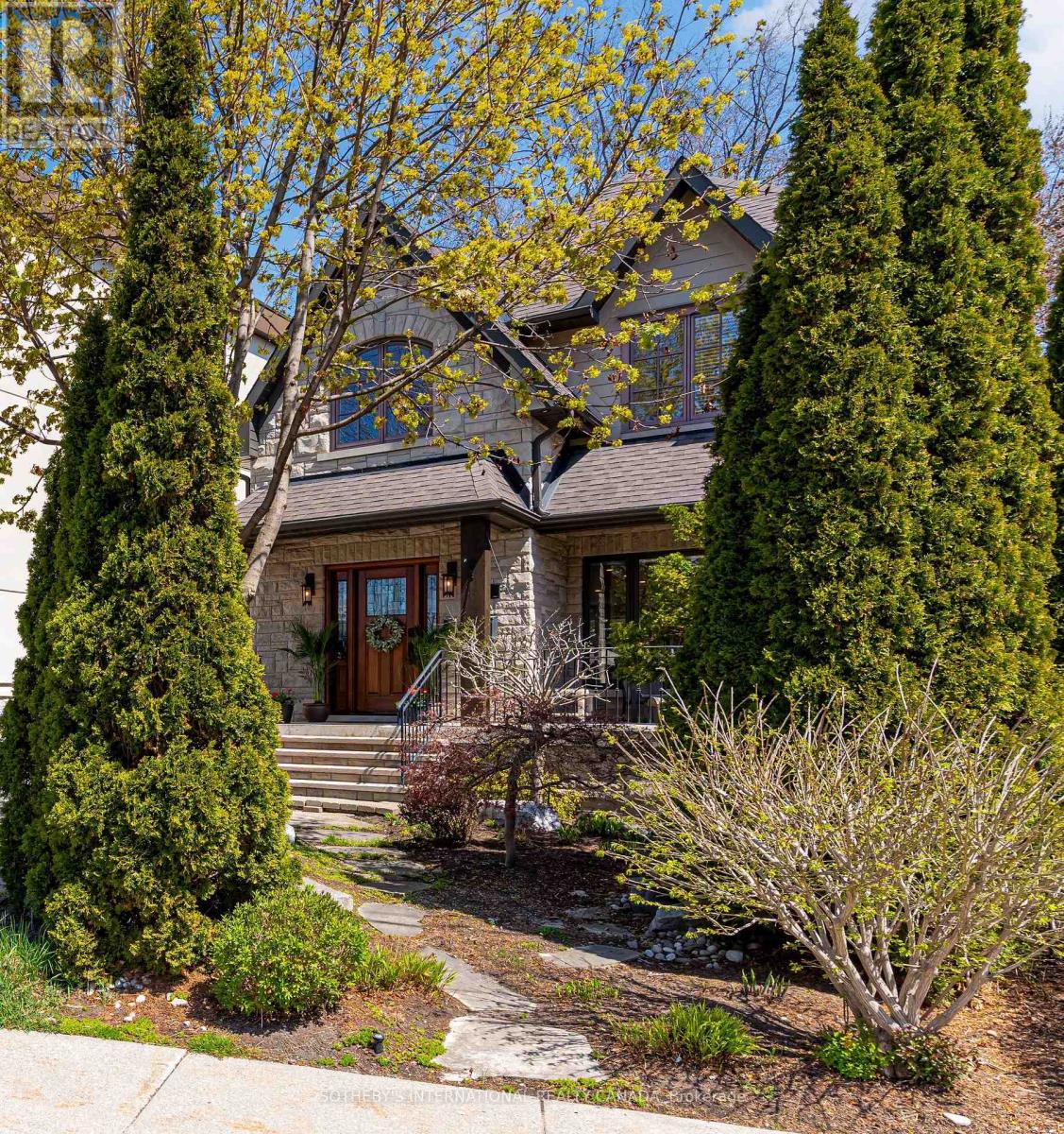 31 MAPLE AVENUE N