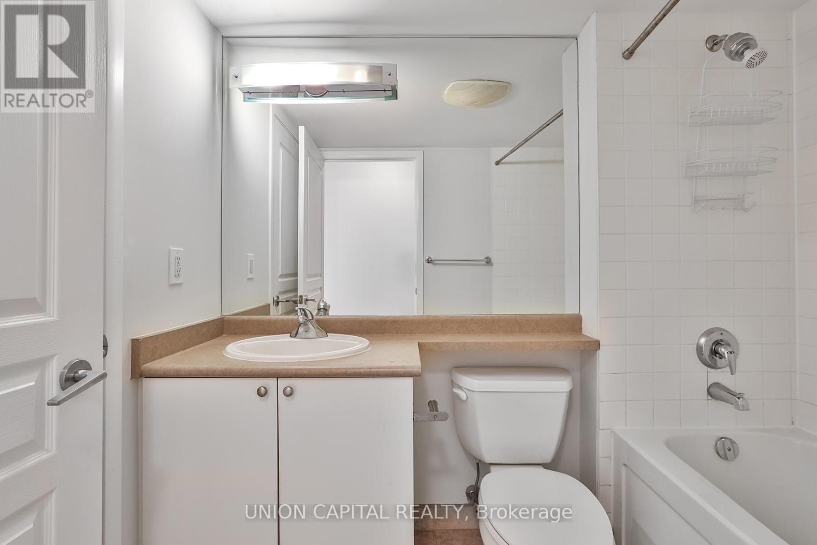 2306 - 18 YONGE STREET