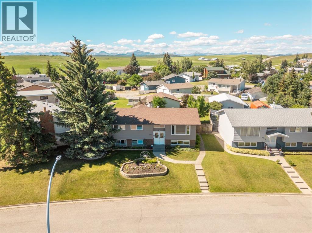 Photo 1 of 50 — 580 McDougall Street, Pincher Creek, AB T0K1W0