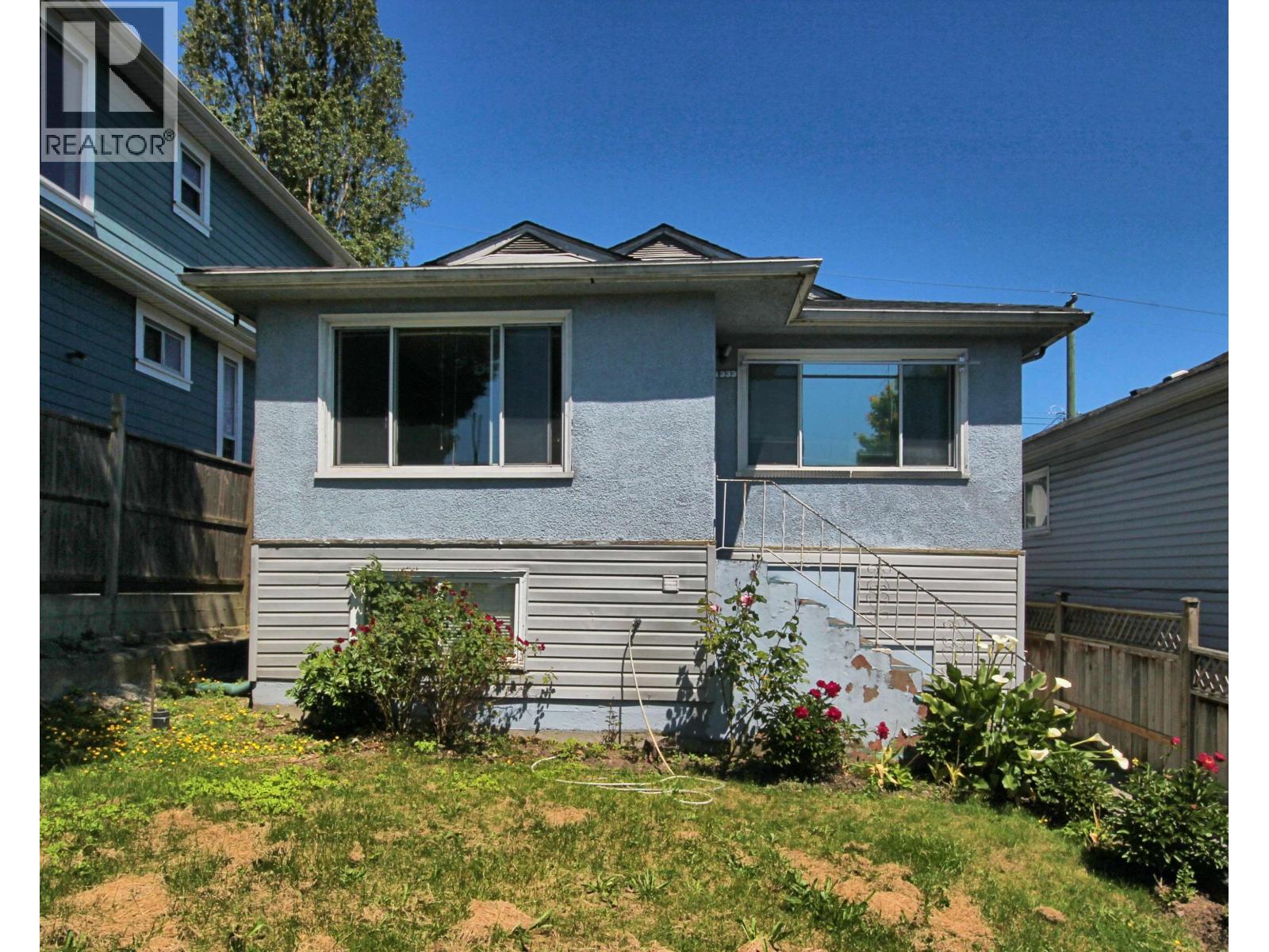 Photo 1 of 16 — 1333 E 41ST AVENUE, Vancouver, BC V5W1R5