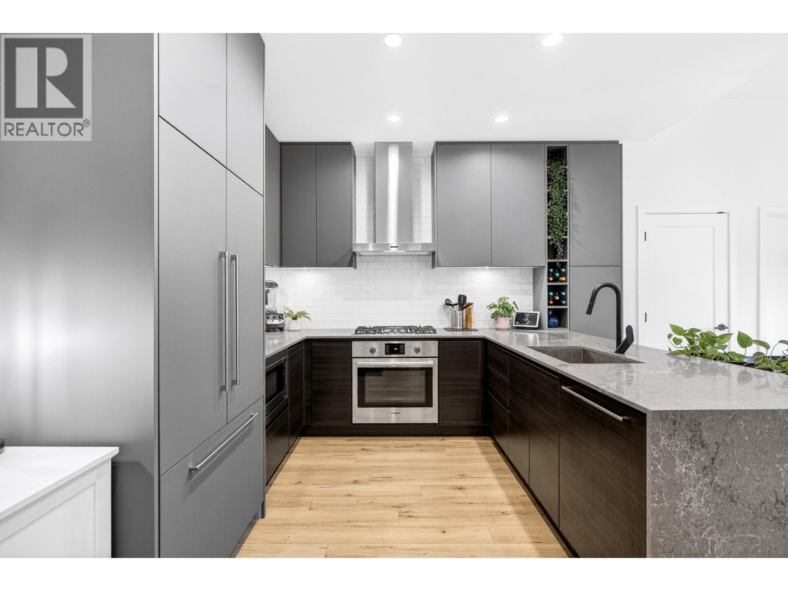 610 55 KLAHANIE DRIVE