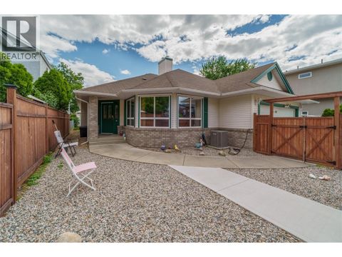 649 Latimer Street Unit# 102 Penticton BC V2A5R5