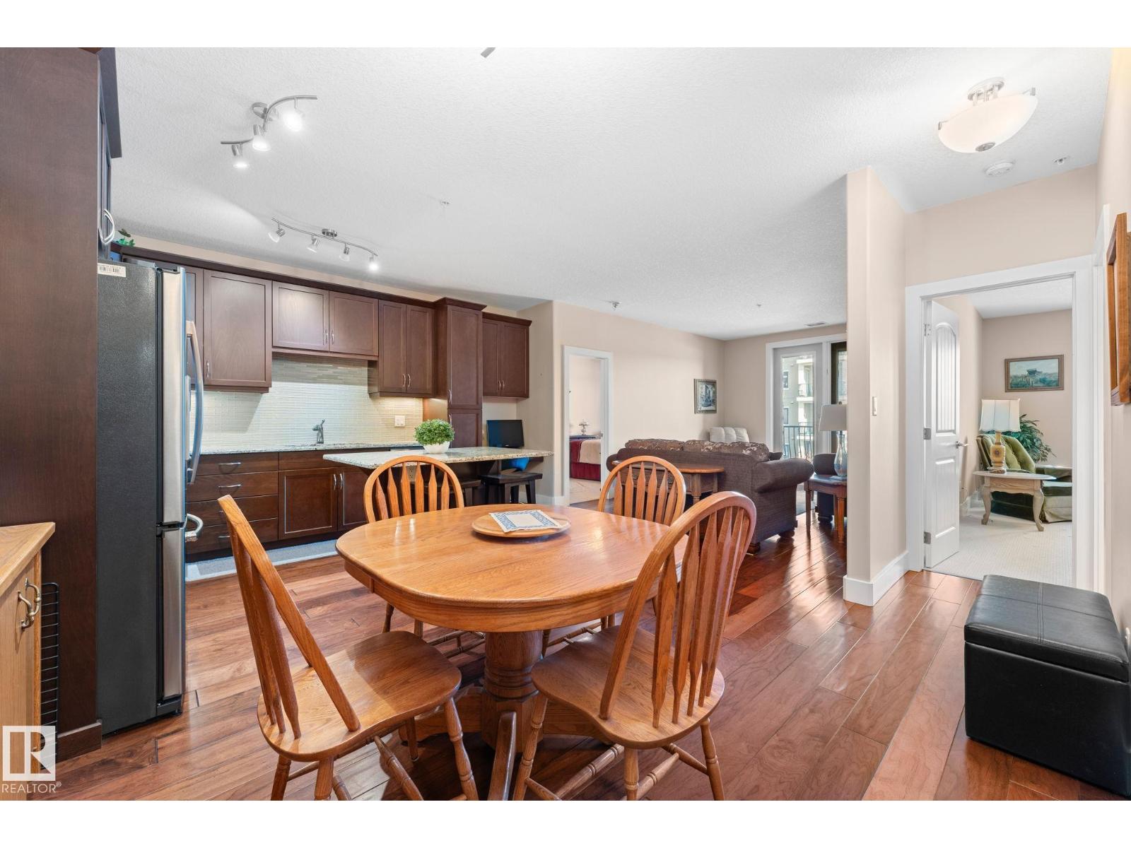 #251 6079 MAYNARD WY NW