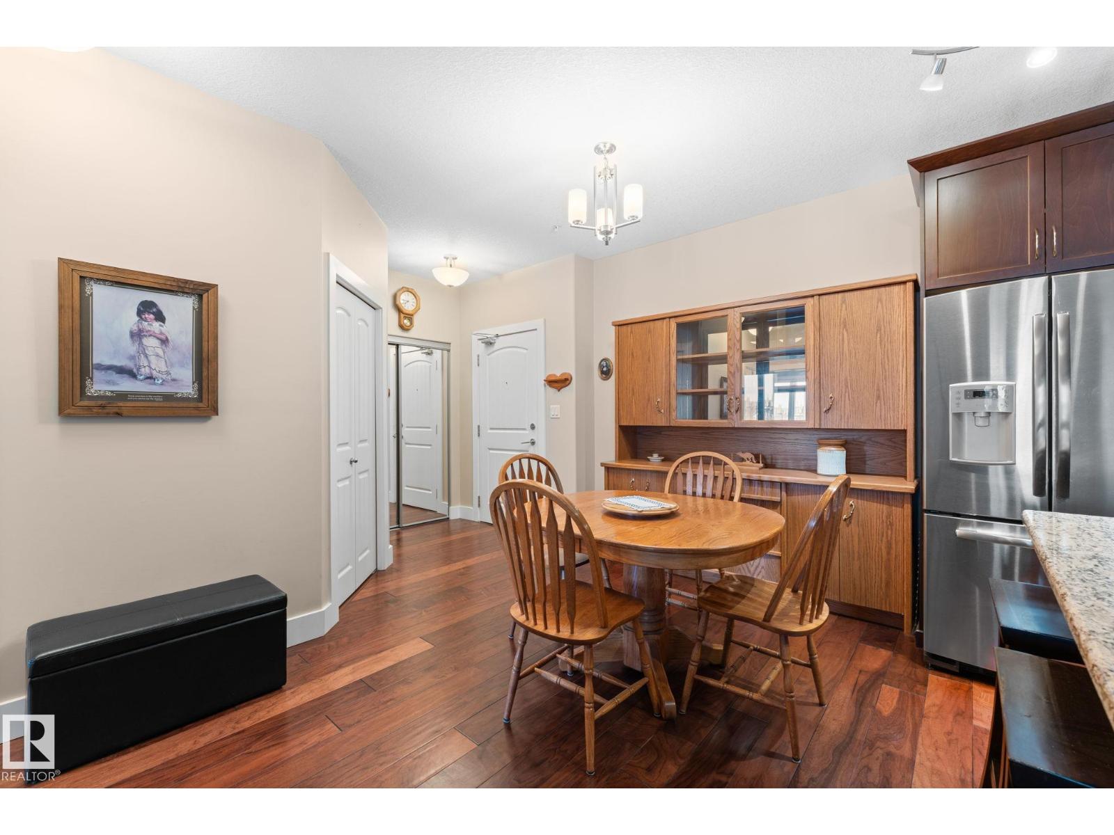 #251 6079 MAYNARD WY NW