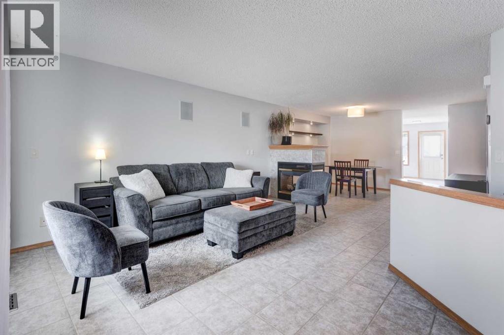 44 Somerglen Heath SW