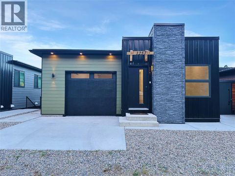 1257 Copper Road Oliver BC V0H1T5