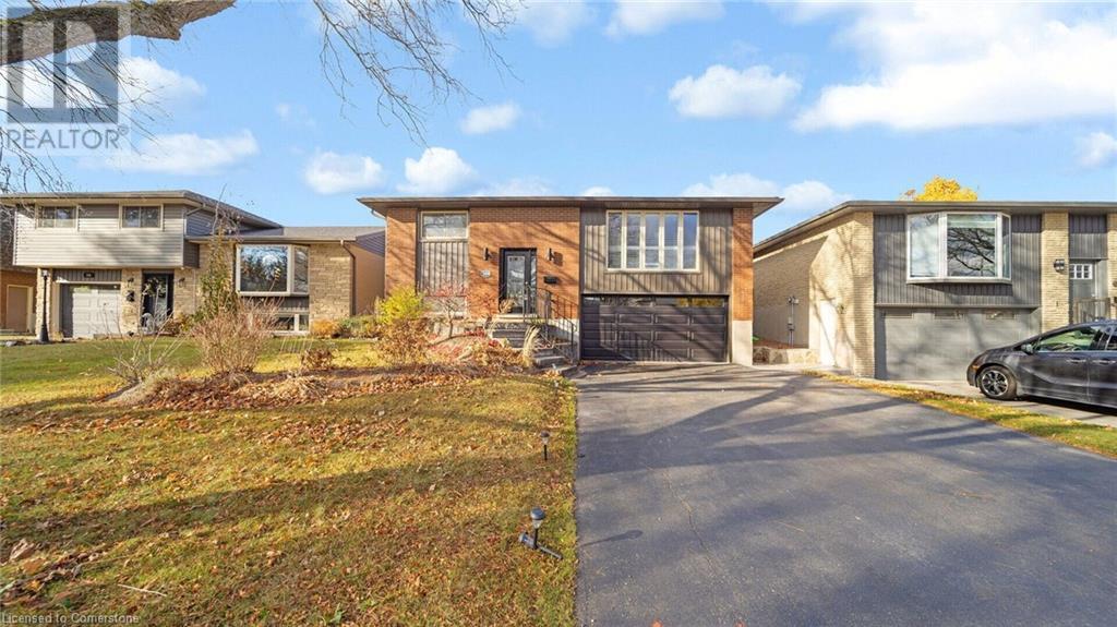 364 ROSELAWN Place