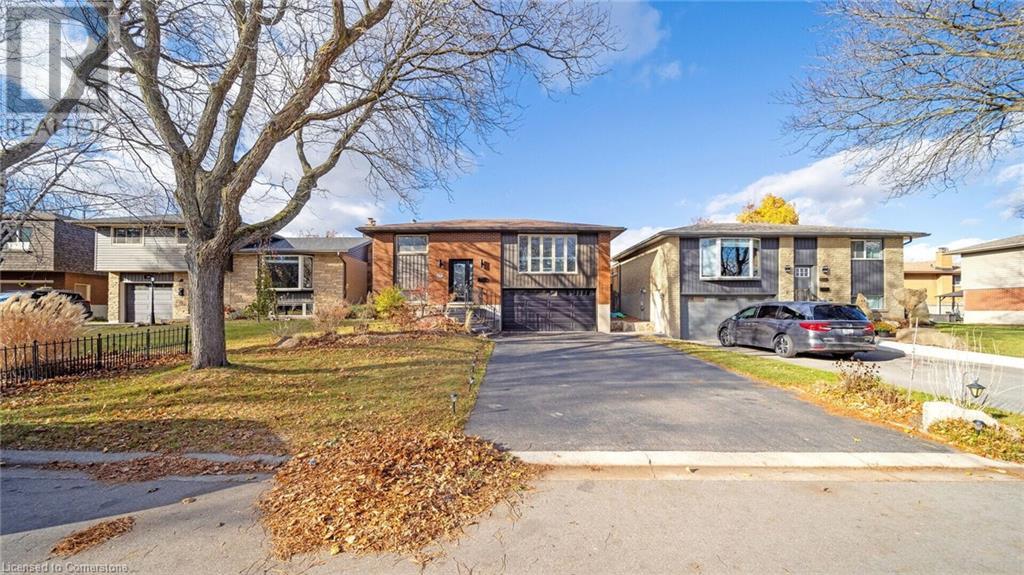 364 ROSELAWN Place