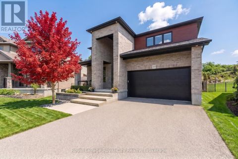 303 GOSLING GARDENS Guelph (Clairfields/Hanlon Business Park) ON N1L0M1