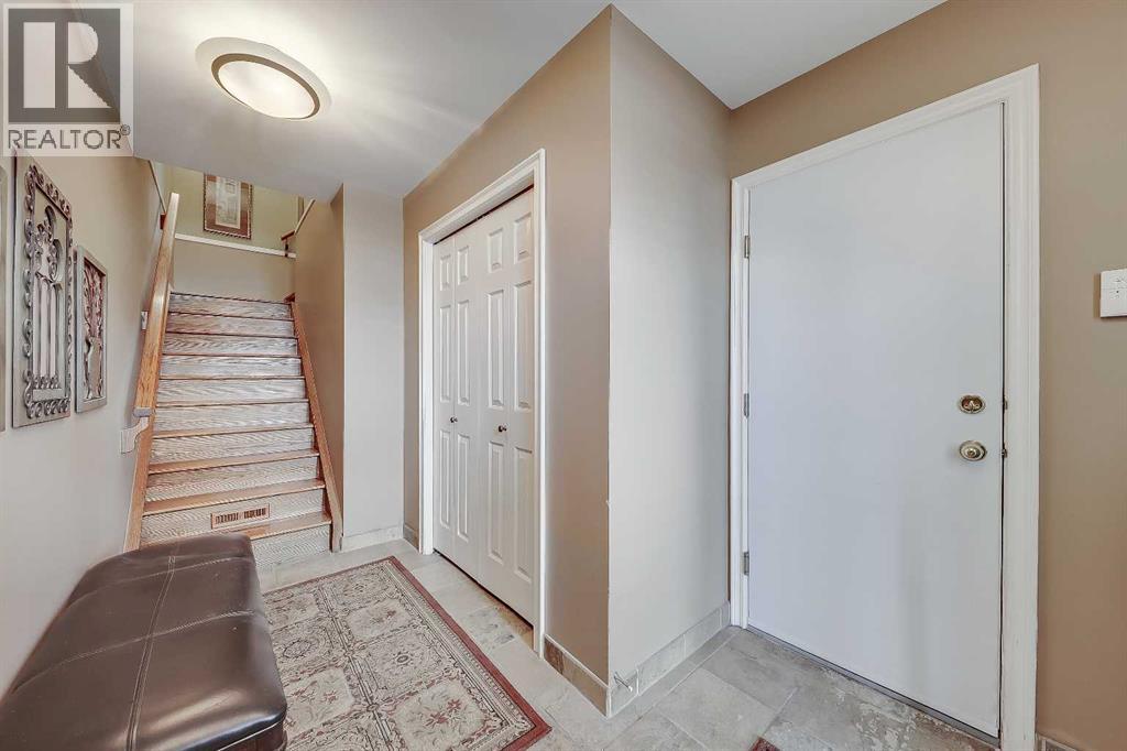 446 Killarney Glen Court SW