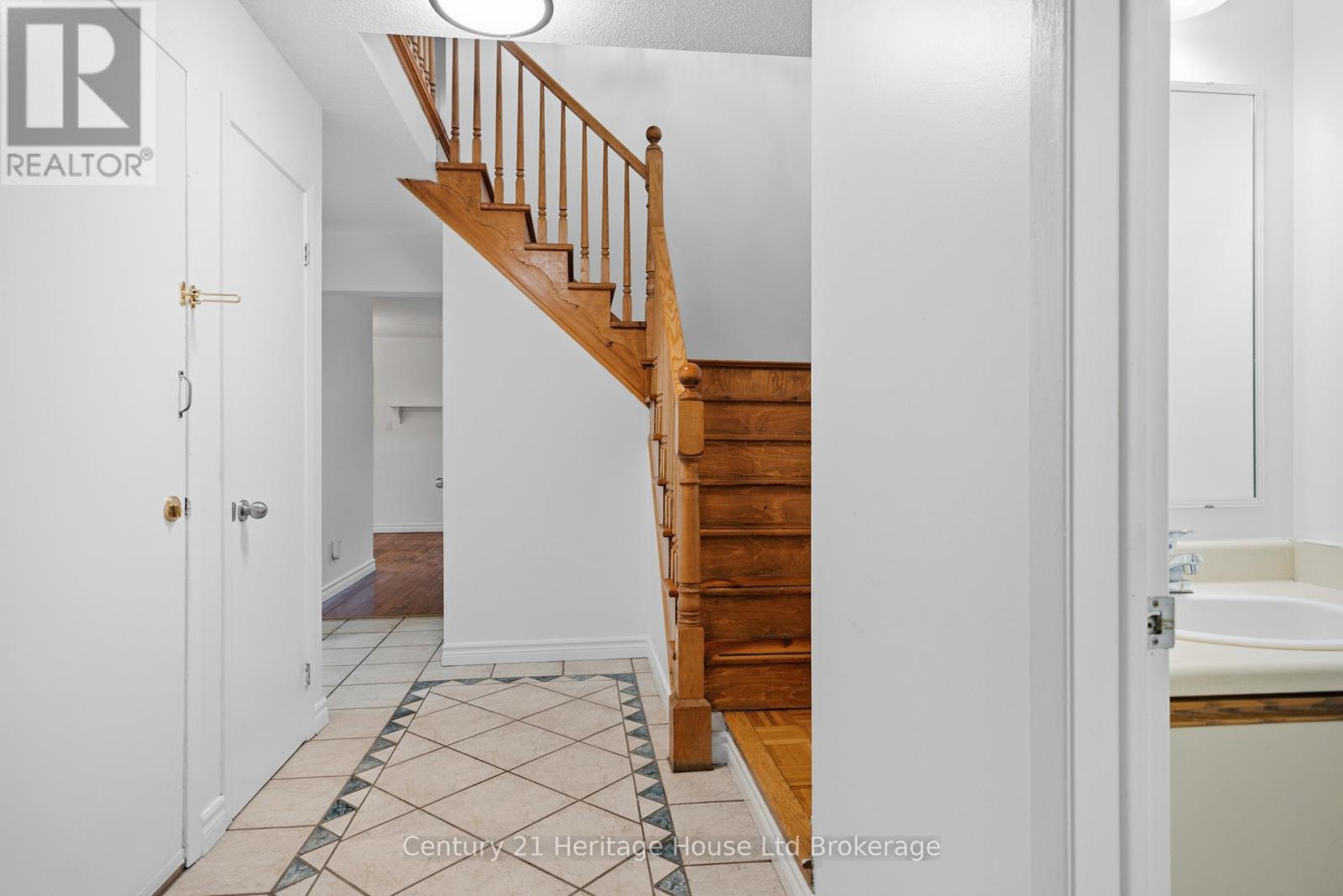 728 NORWOOD AVENUE