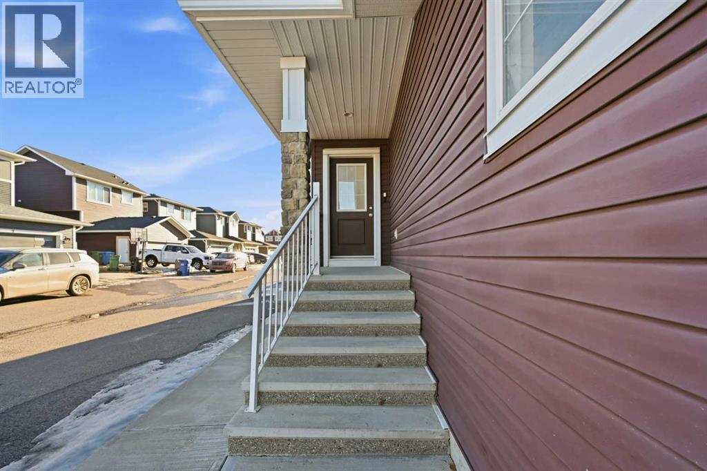 59 Redstone Park NE
