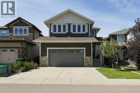 100 Riverhurst Cove W Lethbridge AB T1K7A3