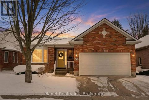 97 BASSWOOD DRIVE Guelph (Village By The Arboretum) ON N1G4X7