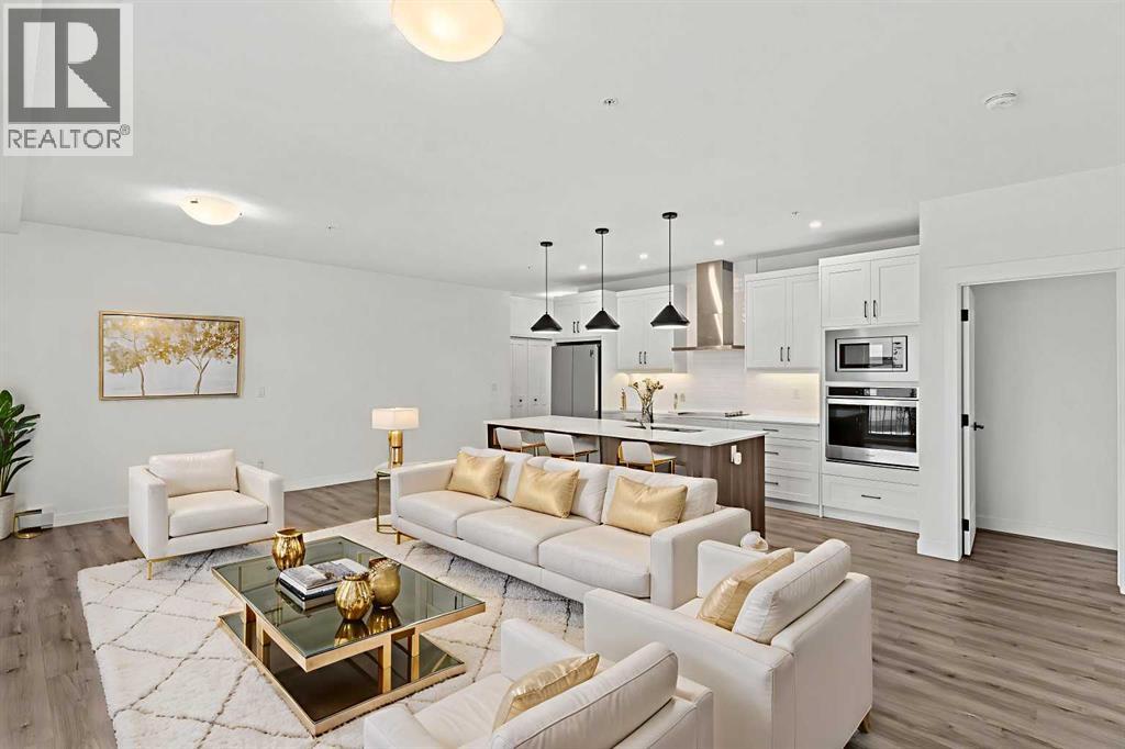 216, 10 Sage Hill  NW