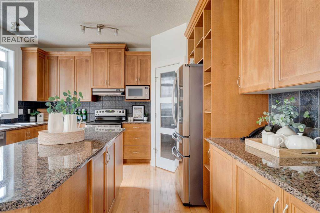 108 Tuscany Estates Close NW