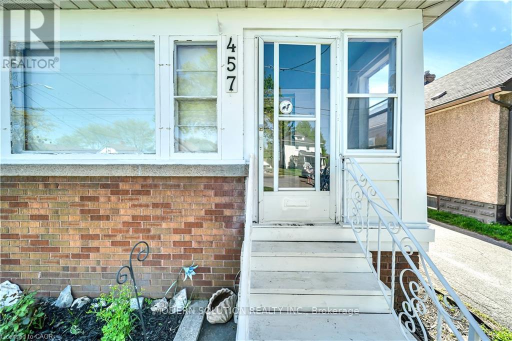 457 DAVIS STREET