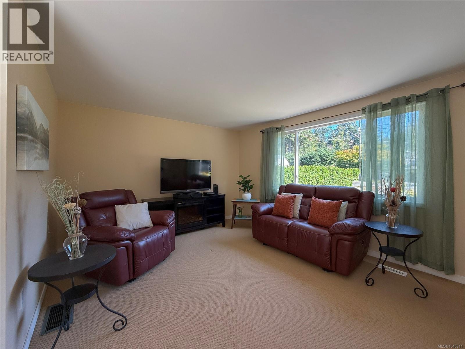 2361 Campbell River Rd