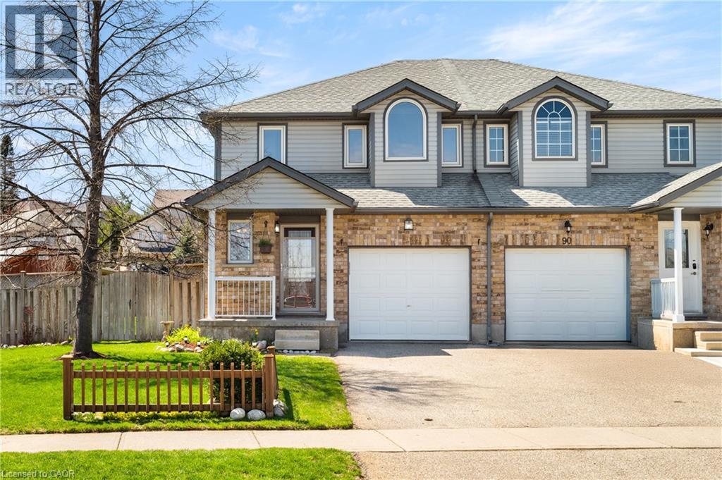 92 SNOWDROP Crescent