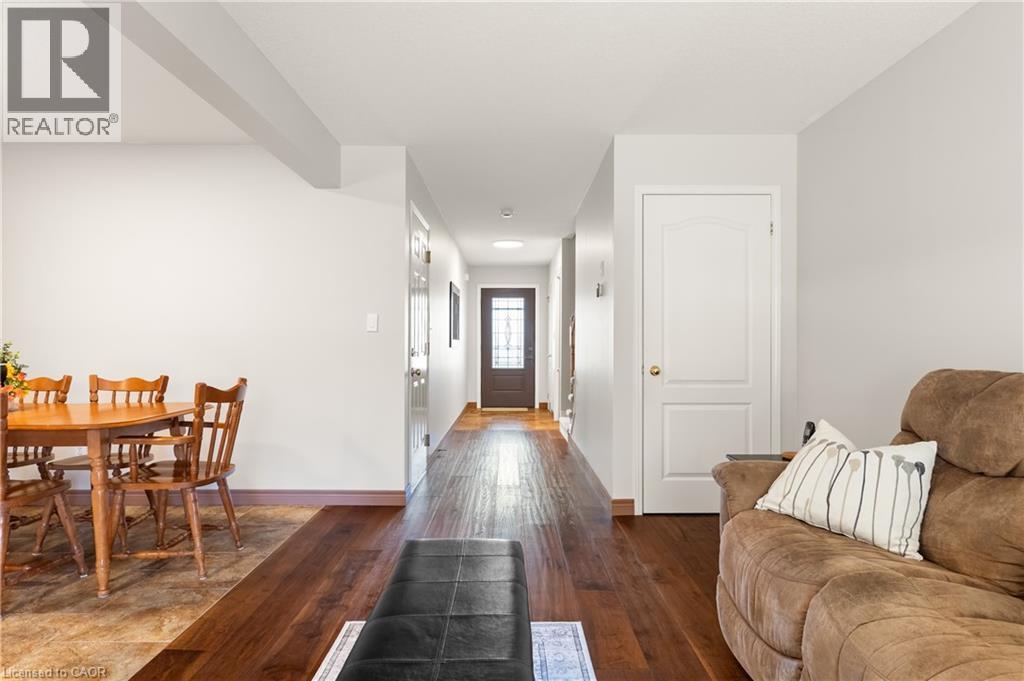 92 SNOWDROP Crescent