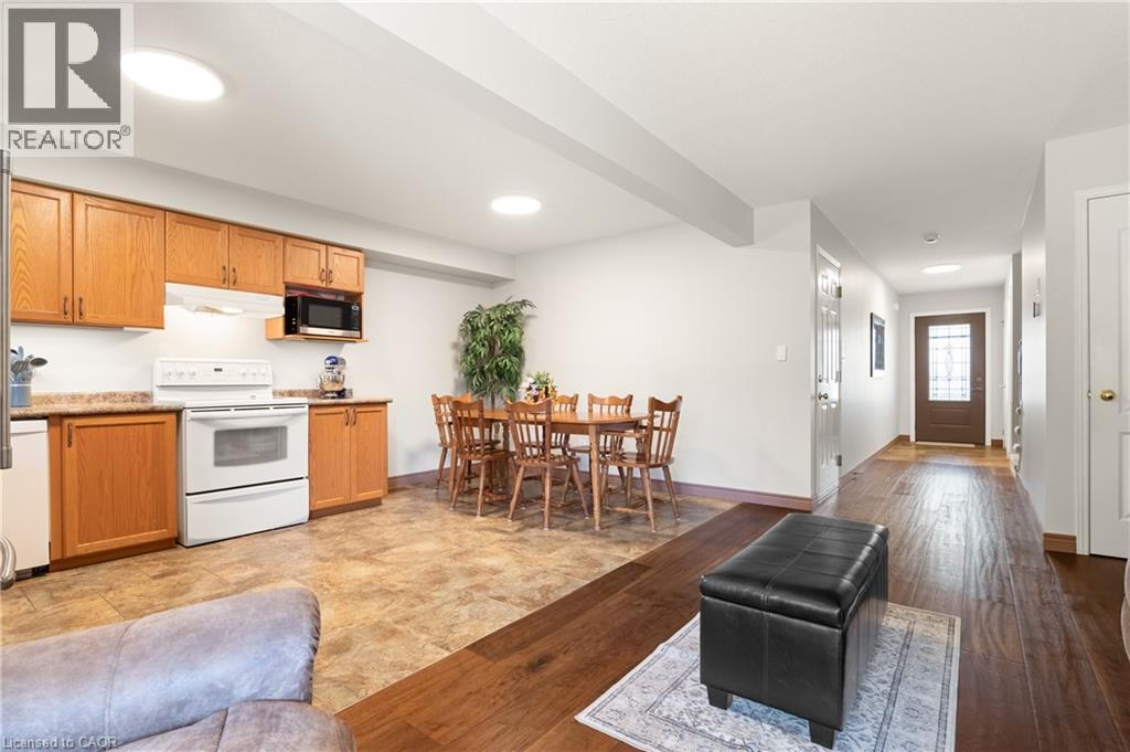 92 SNOWDROP Crescent