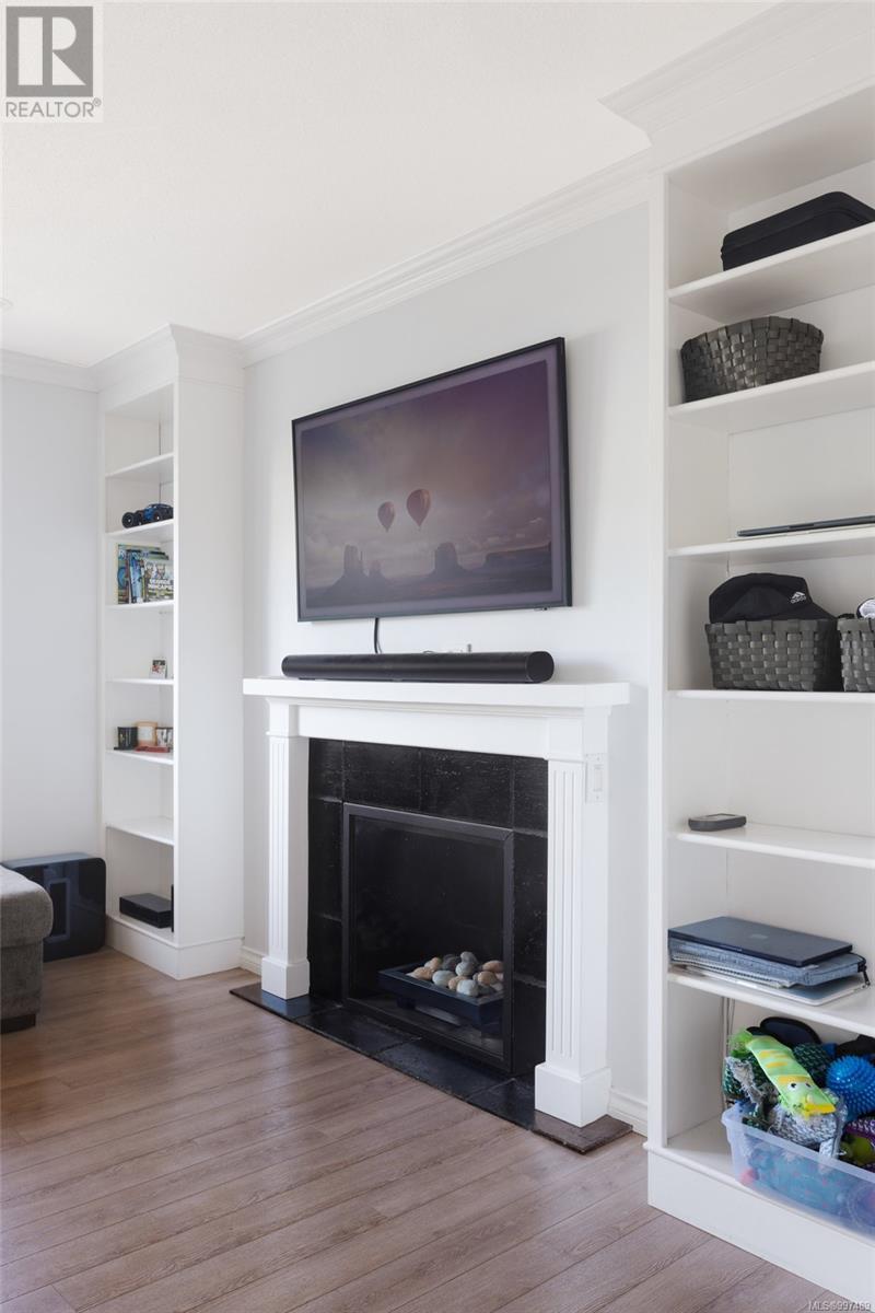 1227 Lockley Rd